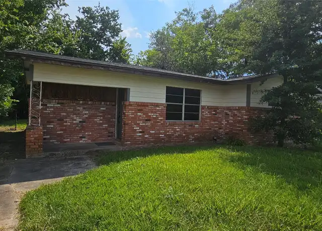 Property at 3610 Dennis St, Houston, TX, 77004, 2 beds, 1.5 baths, [object Object]