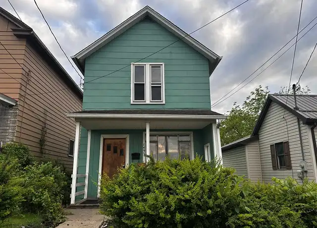 Property at 1495 Allison Ave, Washington, PA, 15301, 2 beds, 1 bath, [object Object]