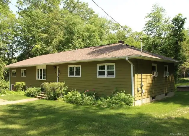 Property at 9 Overlook Knoll Rd Unit NA, Sandy Hook, CT, 06482, 4 beds, 1.5 baths, [object Object]