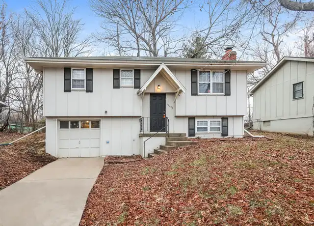 Property at 10422 Manchester Ave, Kansas City, MO, 64134, 3 beds, 1 bath, [object Object]