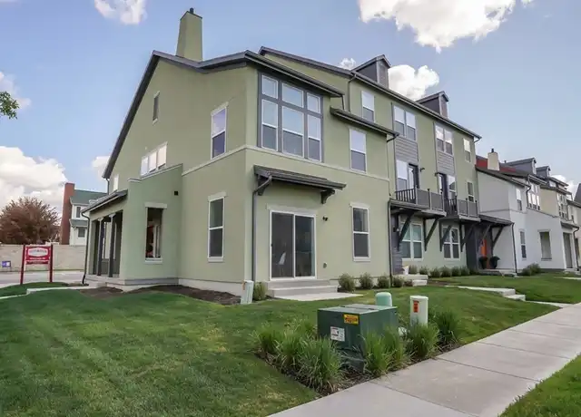 Property at 803 W 2150 N, Layton, UT, 84041, 3 beds, 2.5 baths, [object Object]