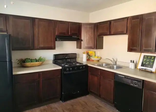 Property at Park North STL - 9547 Glen Owen Dr, Saint Louis, MO, 63136, 2-3 beds, 1 bath, [object Object]
