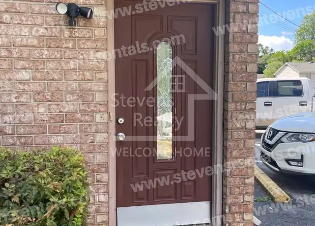 Property at 4131 Wilkesview Dr, Chattanooga, TN, 37416, 2 beds, 1.5 baths, [object Object]