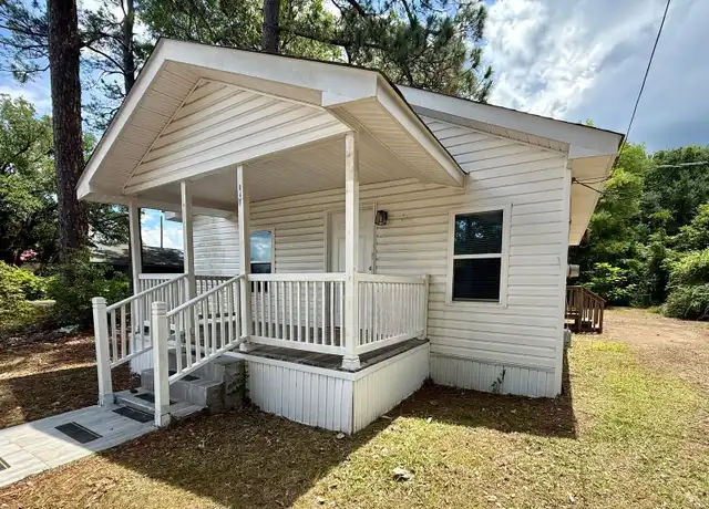 Property at 841 Hager St, Sumter, SC, 29150, 2 beds, 1.5 baths, [object Object]