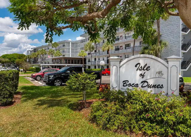 Property at 9235 SW 8th St #405, Boca Raton, FL, 33428, 2 beds, 2 baths, [object Object]