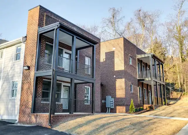 Property at 3005 E Franklin St Apt 201, Richmond, VA, 23223, 2 beds, 2 baths, [object Object]