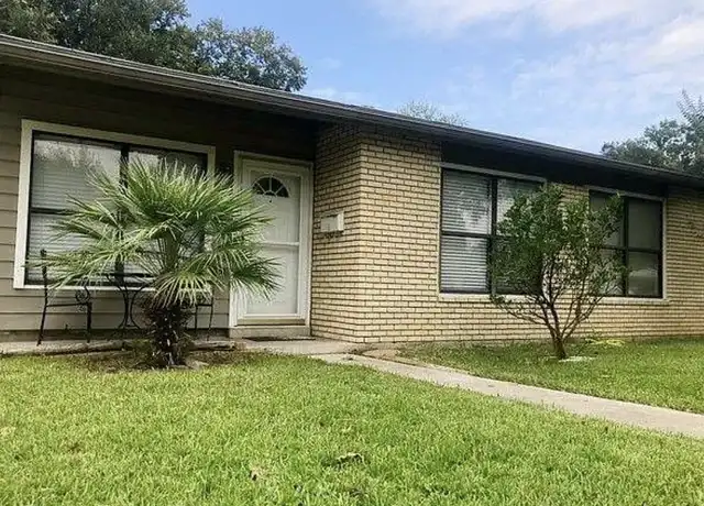 Property at 275 Greenhill Pass, San Antonio, TX, 78213, 3 beds, 2 baths, [object Object]