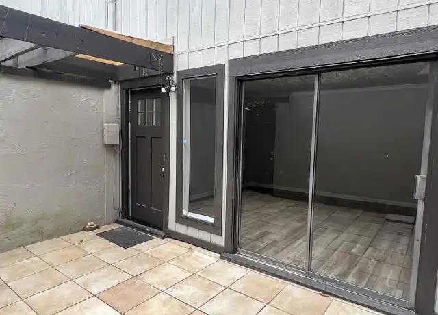 Property at 3350 Altamont Rd Unit E15, Birmingham, AL, 35205, 2 beds, 1 bath, [object Object]