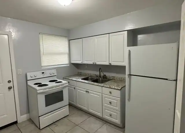 Property at 2100 Palafox St Unit 2, Jacksonville, FL, 32209, 2 beds, 1 bath, [object Object]