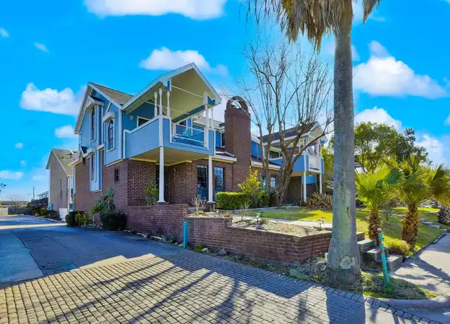 Property at 3100 75th St #5, Galveston, TX, 77551, 3 beds, 2 baths, [object Object]