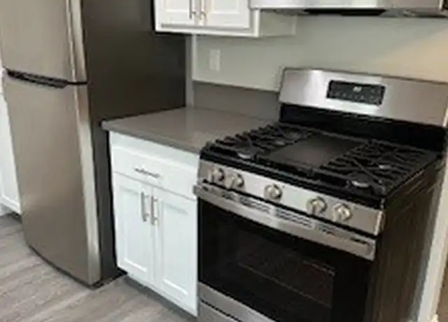 Property at 5720 Yolanda Ave Unit A, Tarzana, CA, 91356, 1 bed, 1 bath, [object Object]