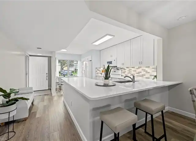 Property at 1055 Forest Lakes Dr Unit F102, Naples, FL, 34105, 2 beds, 2 baths, [object Object]