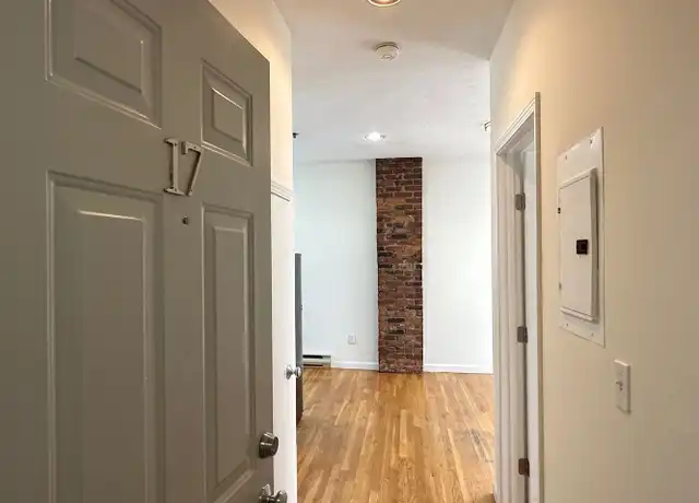 Property at 12 Cleveland Pl, Boston, MA, 02113, 1 bed, 1 bath, [object Object]