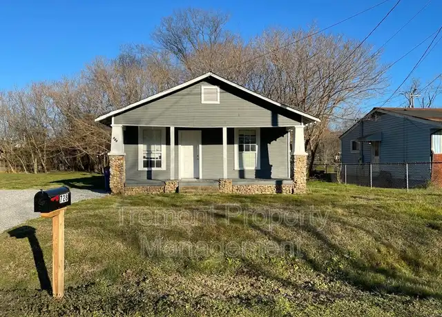 Property at 728 Indian Ave, Rossville, GA, 30741, 2 beds, 1 bath, [object Object]