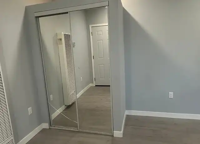 Property at 5863 Crenshaw Blvd Unit D, Los Angeles, CA, 90043, 0 beds, 1 bath, [object Object]