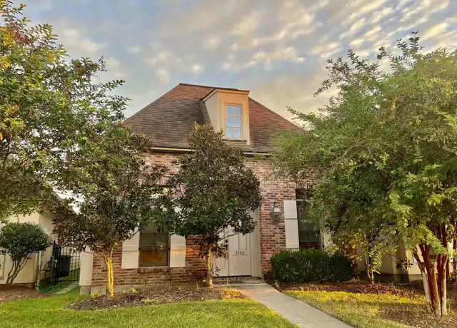 Property at 3045 Hudson Park Dr, Baton Rouge, LA, 70810, 3 beds, 2 baths, [object Object]