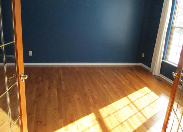 Photo of 7048 Abbeyfield Dr, New Albany, OH 43054