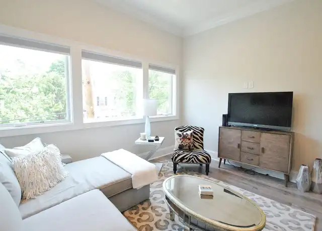 Property at Park Place - 226 New York Ave, Huntington, NY, 11743, 1 bed, 1 bath, [object Object]