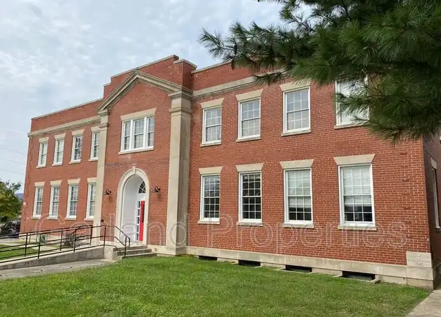 Property at 821 Salem Ave SW Unit 102, Roanoke, VA, 24016, 0 beds, 1 bath, [object Object]