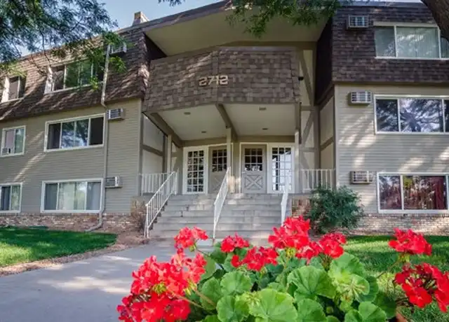 Property at 2700-2727 Rhode Island Ave S. (Rhode Island Chateau) - 2727 Rhode Island Ave S, Minneapolis, MN, 55426, 1 bed, 1 bath, [object Object]