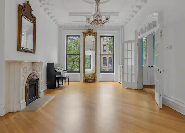 Property at 121 Saint Marks Ave Unit TWHS, Brooklyn, NY, 11217, 6 beds, 4.5 baths, [object Object]