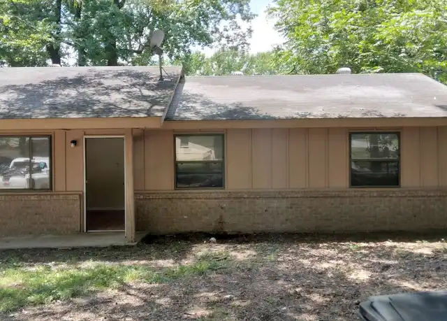 Property at 1022 Towering Oaks Dr, Jacksonville, AR, 72076, 3 beds, 1 bath, [object Object]
