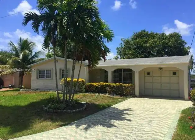 Property at 705 SW 2nd Ct, Hallandale Beach, FL, 33009, 4 beds, 2 baths, [object Object]