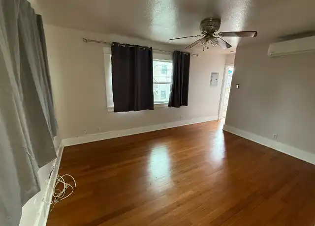 Property at 3227 E Broadway Unit 3227, Long Beach, CA, 90803, 1 bed, 1 bath, [object Object]