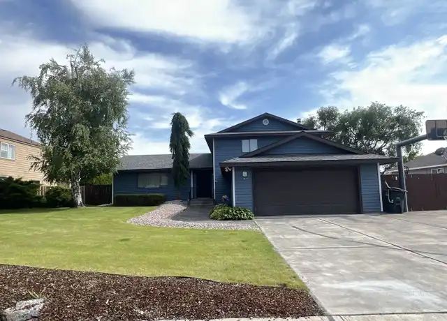 Property at 705 Edgewater Ln, Moses Lake, WA, 98837, 4 beds, 3 baths, [object Object]