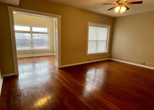 Property at 1002 S 2nd St Unit 7, Springfield, IL, 62704, 1 bed, 1 bath, [object Object]