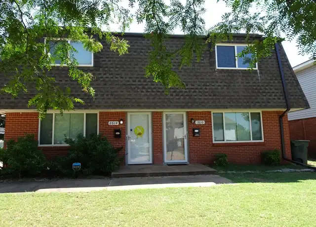 Property at 2614 Elwood Dr, Edmond, OK, 73013, 2 beds, 1.5 baths, [object Object]