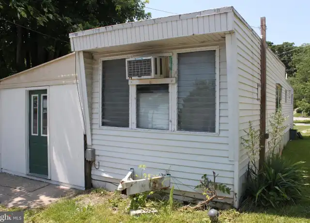 Property at 3230 Oakland Rd Unit 13, Dover, PA, 17315, 2 beds, 1 bath, [object Object]