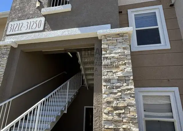 Property at 31218 Taylor Ln, Temecula, CA, 92592, 2 beds, 2 baths, [object Object]