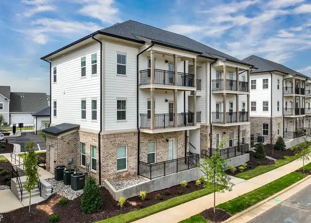 Property at The Vieux at Welden - 1477 Springvale Hill Dr, Kernersville, NC, 27284, 1-2 bed, 1-2 bath, [object Object]