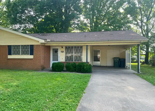 Property at 804 S 21st St, Rogers, AR, 72758, 2 beds, 1 bath, [object Object]