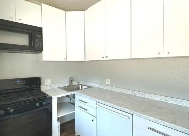 Property at 406 S 10th St Unit 2, Colorado Springs, CO, 80905, 1 bed, 1 bath, [object Object]