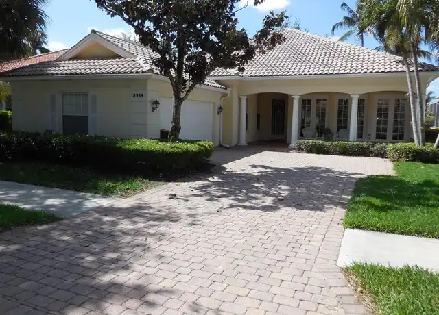 Property at 3914 Upolo Ln, Naples, FL, 34119, 4 beds, 3 baths, [object Object]
