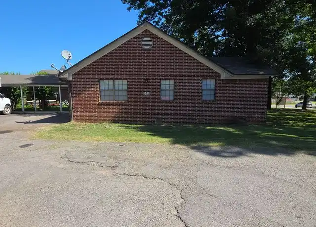Property at 2607 W 12th St Unit 2611A, Russellville, AR, 72801, 2 beds, 2 baths, [object Object]