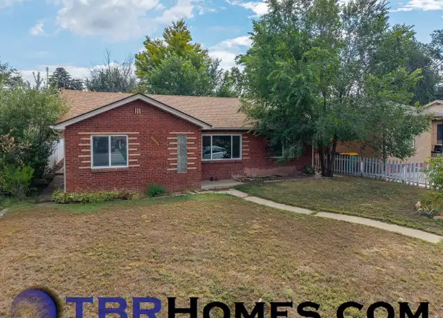 Property at 2052 Jamaica St, Aurora, CO, 80010, 3 beds, 2 baths, [object Object]