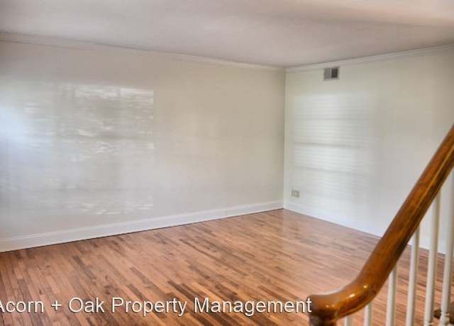Photo of 409 Smith Ave #4, Chapel Hill, NC 27516