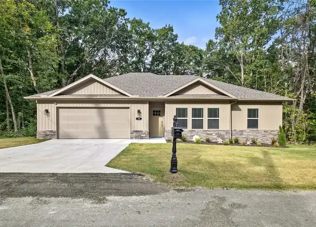 Property at 19 Coylton Dr, Bella Vista, AR, 72715, 3 beds, 2 baths, [object Object]