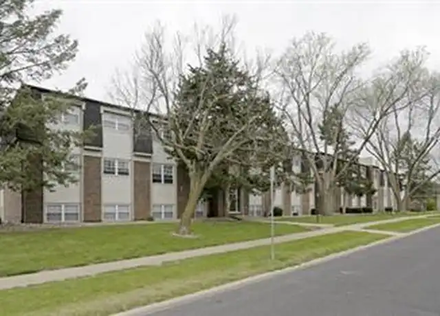 Property at 6705 N Terra Vista Dr, Peoria, IL, 61614, 2 beds, 1 bath, [object Object]