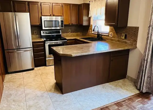 Property at 1670 E 1475 S, Ogden, UT, 84404, 3 beds, 2 baths, [object Object]
