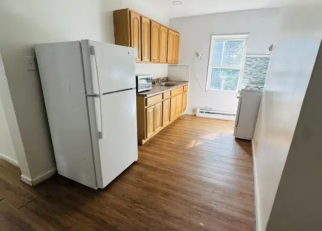 Property at 1155 Summit Ave #2, Jersey City, NJ, 07307, 3 beds, 1 bath, [object Object]