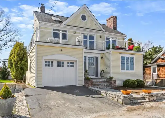Property at 4 Scofield Pl, Westport, CT, 06880, 3 beds, 2.5 baths, [object Object]