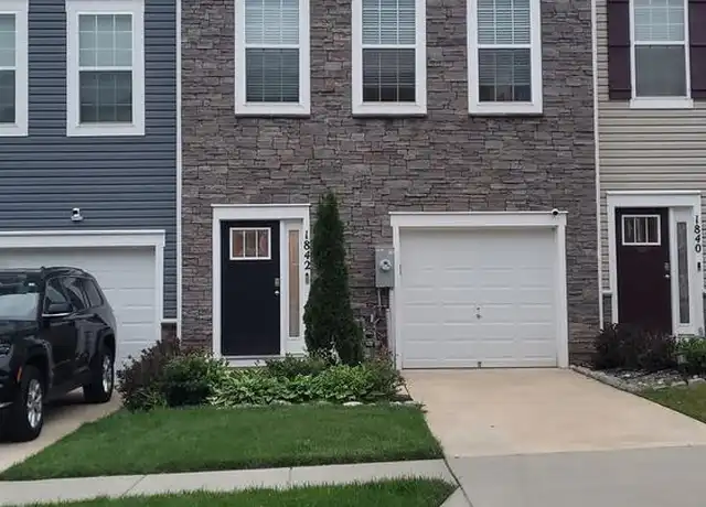 Property at 1842 Roslynhill Trl, Odenton, MD, 21113, 3 beds, 2.5 baths, [object Object]