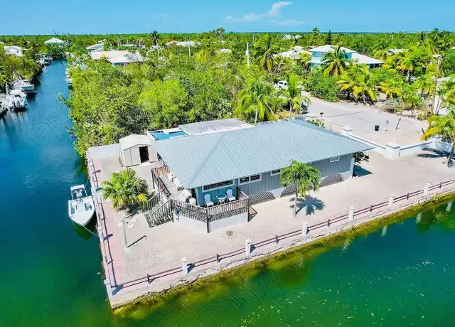 Property at 1540 Lantana Ln, Big Pine Key, FL, 33043, 3 beds, 2 baths, [object Object]