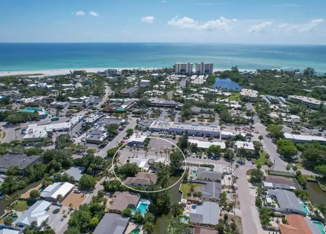Property at 301 Avenida Madera Unit A, Siesta Key, FL, 34242, 2 beds, 2 baths, [object Object]