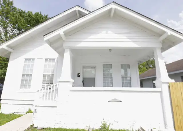 Property at 338 S 11th St, Gadsden, AL, 35901, 2 beds, 1 bath, [object Object]