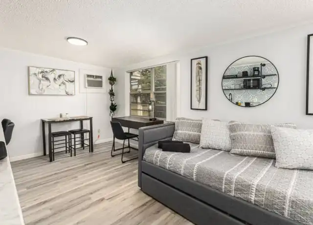 Property at 1214 N Pine Hills Rd Unit 2, Orlando, FL, 32808, 1 bed, 1 bath, [object Object]